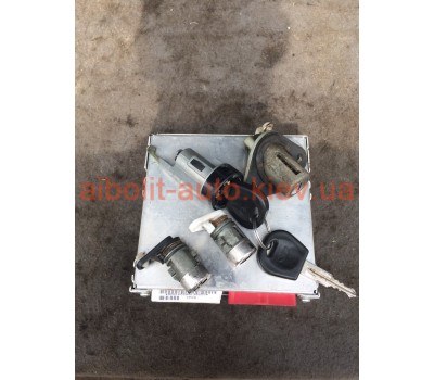 Блок управление двигателем Ланос 1.6  Daewoo Lanos