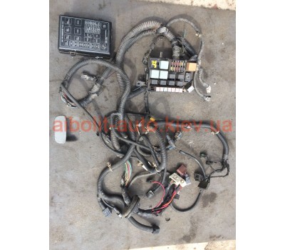 Блок предохранителей с кондиционером Ланос/Сенс  Daewoo Lanos